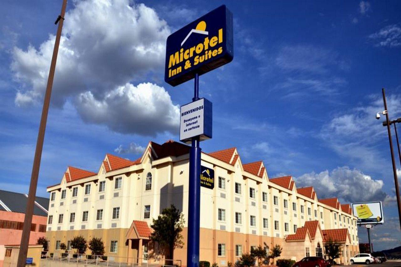 Microtel Inn & Suites By Wyndham צ'יוואווה מראה חיצוני תמונה