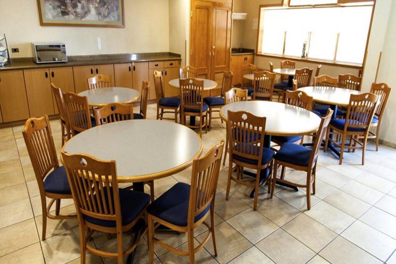 Microtel Inn & Suites By Wyndham צ'יוואווה מראה חיצוני תמונה